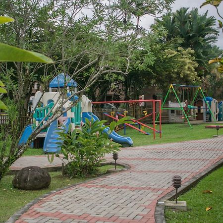 Hotel Suerre Guápiles 외부 사진
