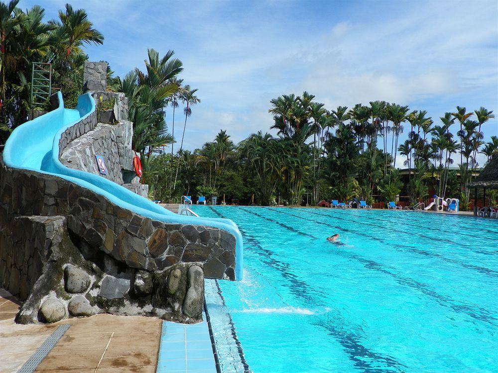 Hotel Suerre Guápiles 외부 사진